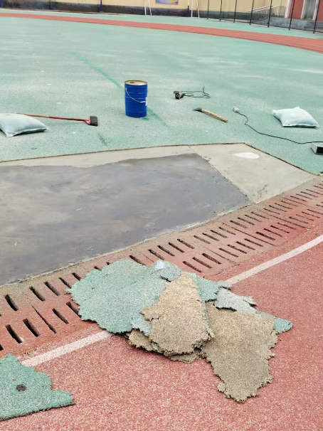 茂名球场翻新维修补、球场翻新修补改造
